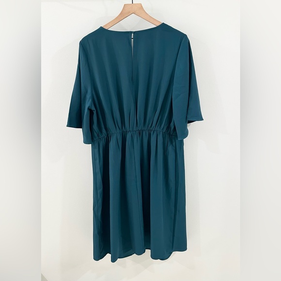 NWT City Chic Elastic Waist Tie Detail Dress Teal Size 18 - Picture 6 of 6